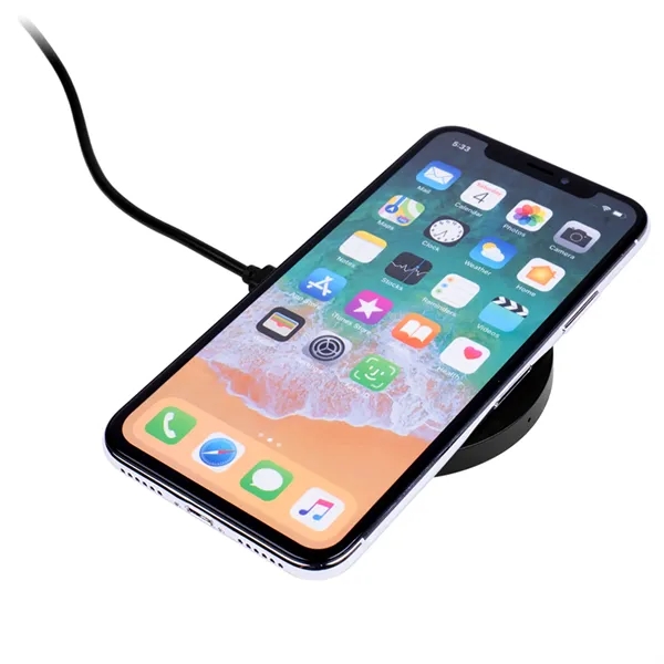 iDisc 10W Wireless Charger - iDisc 10W Wireless Charger - Image 3 of 10