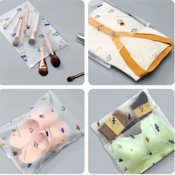 9.8" x 13.8"Custom Logo Clothing Zipper Bag Packaging - 9.8" x 13.8"Custom Logo Clothing Zipper Bag Packaging - Image 0 of 4