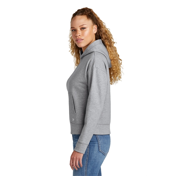 New Era Women's Comeback Fleece Pullover Hoodie - New Era Women's Comeback Fleece Pullover Hoodie - Image 2 of 19