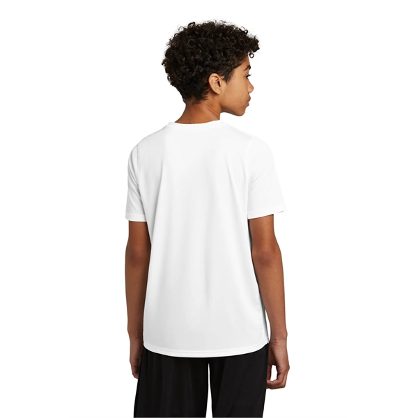 Nike Youth Swoosh Sleeve rLegend Tee - Nike Youth Swoosh Sleeve rLegend Tee - Image 50 of 64