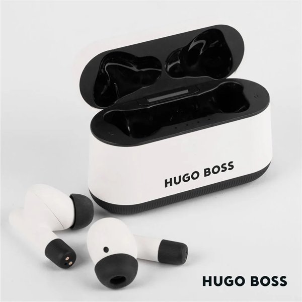 Hugo Boss Gear Matrix Wireless Earphones - Hugo Boss Gear Matrix Wireless Earphones - Image 13 of 15