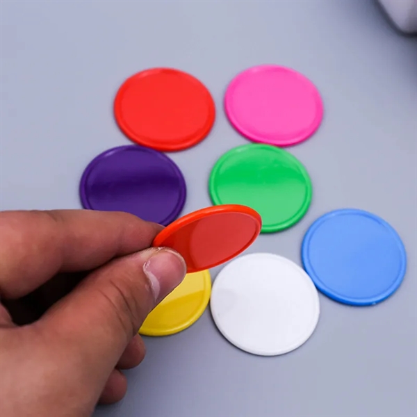 Plastic Tokens - Plastic Tokens - Image 2 of 2