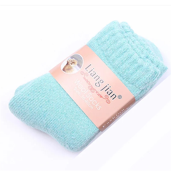 Winter Heavy Extra Warm Wool Men Women Socks - Winter Heavy Extra Warm Wool Men Women Socks - Image 4 of 5