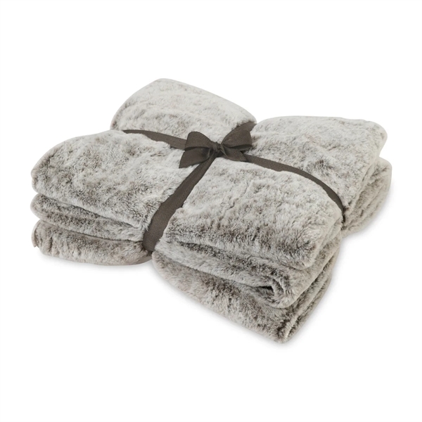 Luxe Faux Fur Throw Blanket - Luxe Faux Fur Throw Blanket - Image 8 of 9