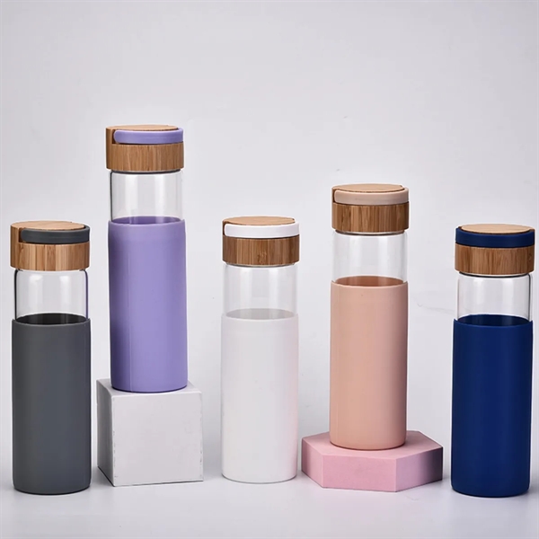 20 Oz Borosilicate Glass Water Bottle - 20 Oz Borosilicate Glass Water Bottle - Image 1 of 6