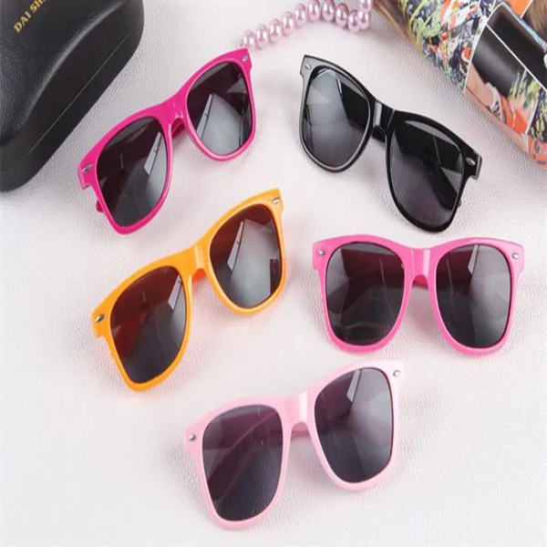 Rice Nail Retro Sunglasses - Rice Nail Retro Sunglasses - Image 1 of 4