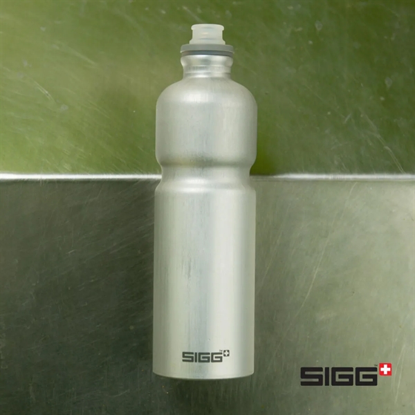 SIGG™ Move MyPlanet - 25oz - SIGG™ Move MyPlanet - 25oz - Image 3 of 11