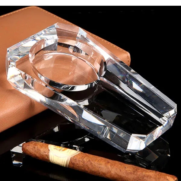 Clear Crystal Single Cigar Ashtray - Clear Crystal Single Cigar Ashtray - Image 2 of 6