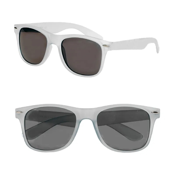 UV Protection Smooth Plastic Sunglasses - UV Protection Smooth Plastic Sunglasses - Image 2 of 13