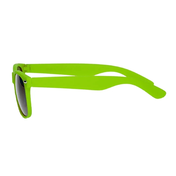 UV Protection Smooth Plastic Sunglasses - UV Protection Smooth Plastic Sunglasses - Image 6 of 13