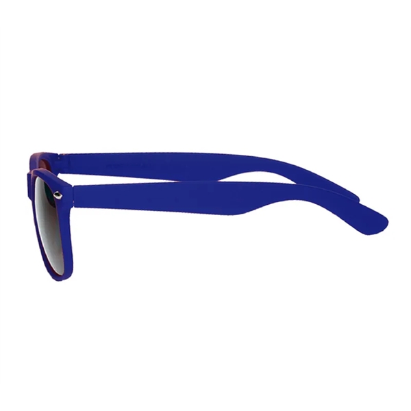 UV Protection Smooth Plastic Sunglasses - UV Protection Smooth Plastic Sunglasses - Image 10 of 13