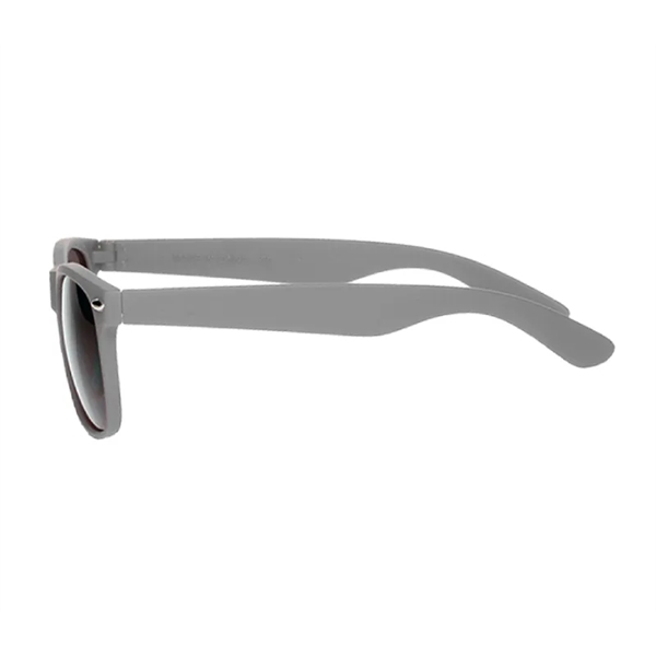 UV Protection Smooth Plastic Sunglasses - UV Protection Smooth Plastic Sunglasses - Image 11 of 13