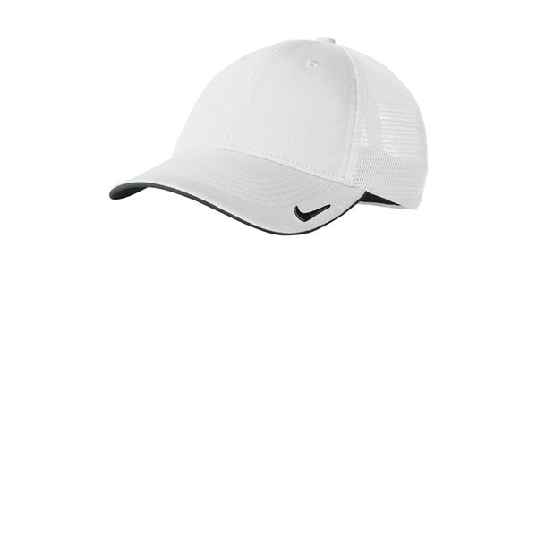 Nike Stretch-to-Fit Mesh Back Cap - Nike Stretch-to-Fit Mesh Back Cap - Image 23 of 26