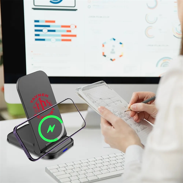 Peoria 15W Foldable Wireless Charger Stand - Peoria 15W Foldable Wireless Charger Stand - Image 3 of 9