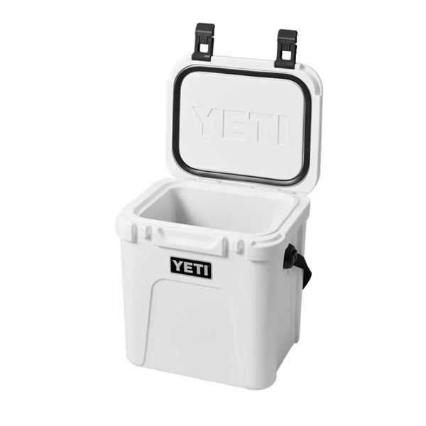 YETI Roadie 24 qt Cooler - YETI Roadie 24 qt Cooler - Image 10 of 26