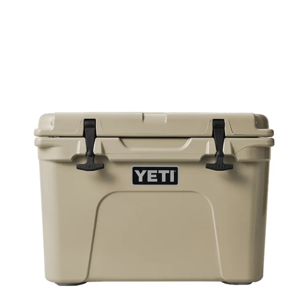 YETI Tundra 35 qt Hard Cooler - YETI Tundra 35 qt Hard Cooler - Image 11 of 26