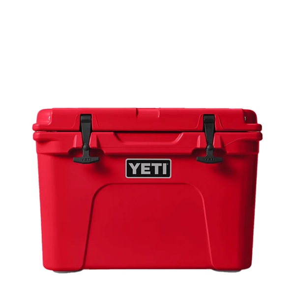 YETI Tundra 35 qt Hard Cooler - YETI Tundra 35 qt Hard Cooler - Image 21 of 26