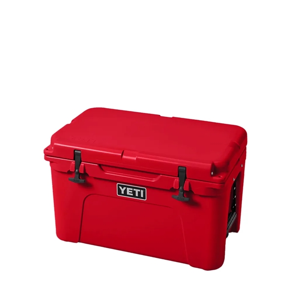 YETI Tundra 45 qt Hard Cooler - YETI Tundra 45 qt Hard Cooler - Image 22 of 26