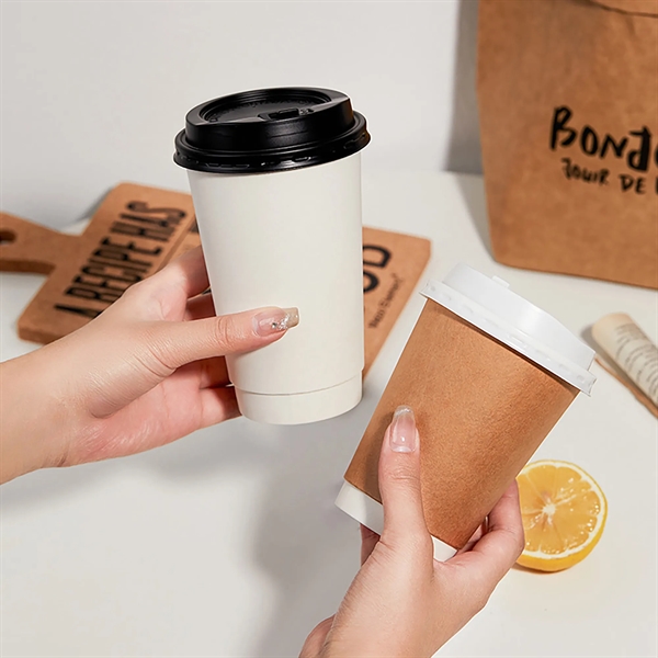 16 Oz Paper Cups with Lids - 16 Oz Paper Cups with Lids - Image 0 of 3