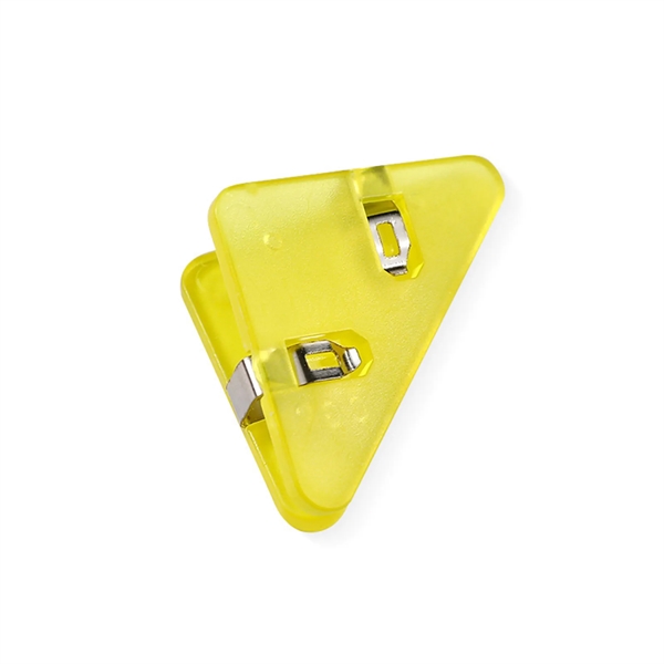 Triangular Transparent File Corner Clip - Triangular Transparent File Corner Clip - Image 6 of 7