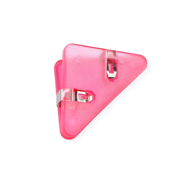 Triangular Transparent File Corner Clip - Triangular Transparent File Corner Clip - Image 4 of 7