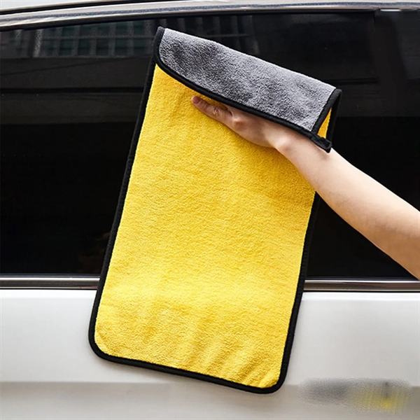 Car Microfiber Cleaning Towel - Car Microfiber Cleaning Towel - Image 1 of 4