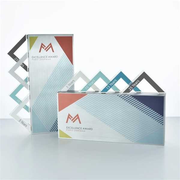 Magnetism Award - Magnetism Award - Image 3 of 16