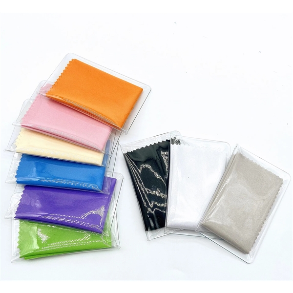 Microfiber Cleaning Cloths in Case - Microfiber Cleaning Cloths in Case - Image 3 of 4