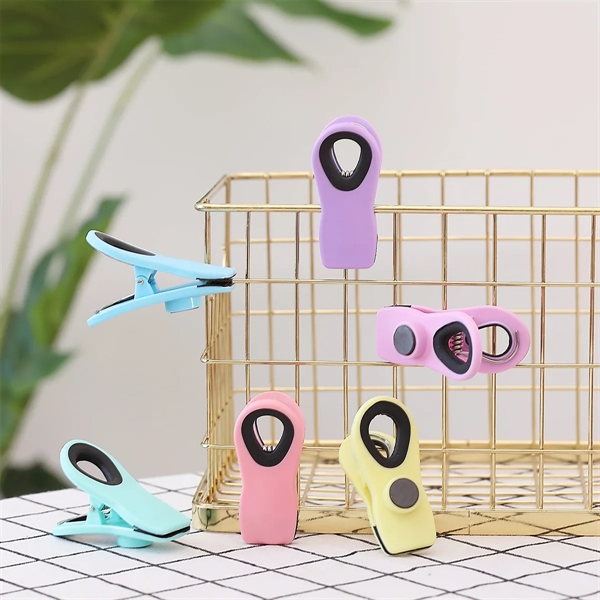 Magnetic Chip Clips - Magnetic Chip Clips - Image 4 of 8