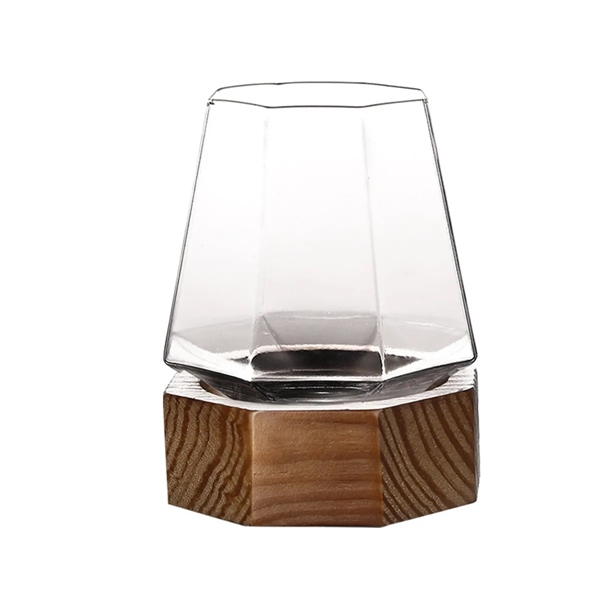 Clear Diamond Shaped Cocktail Barware With Wooden Base