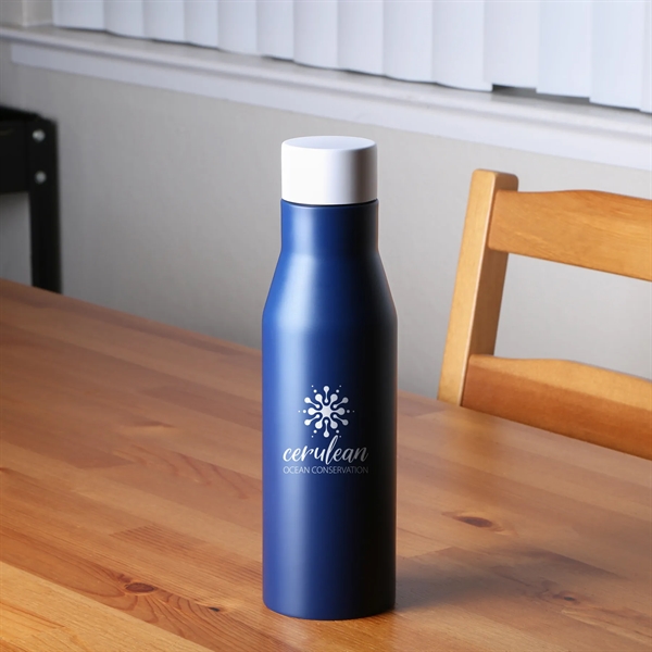 750 ML. (25 FL. OZ.) BOUNDARY BOTTLE - 750 ML. (25 FL. OZ.) BOUNDARY BOTTLE - Image 2 of 3