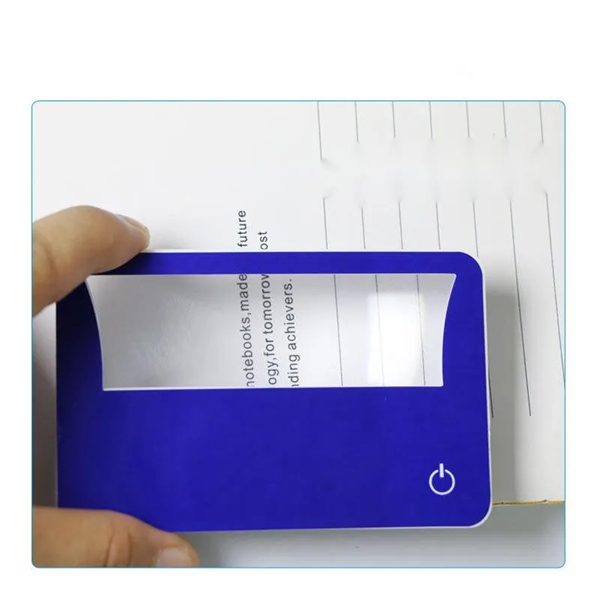 Magnifier Card with LED Light - Magnifier Card with LED Light - Image 4 of 4