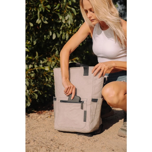 Out of The Woods® Seagull Backpack Cooler - Out of The Woods® Seagull Backpack Cooler - Image 8 of 9