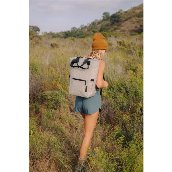 Out of The Woods® Seagull Backpack Cooler - Out of The Woods® Seagull Backpack Cooler - Image 5 of 9