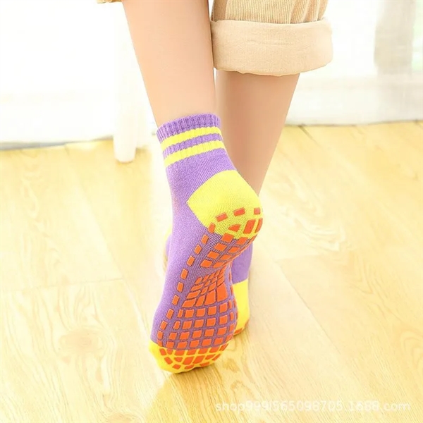Cotton Unisex Non Slip Grip Socks for Yoga & Hospital - Cotton Unisex Non Slip Grip Socks for Yoga & Hospital - Image 1 of 5