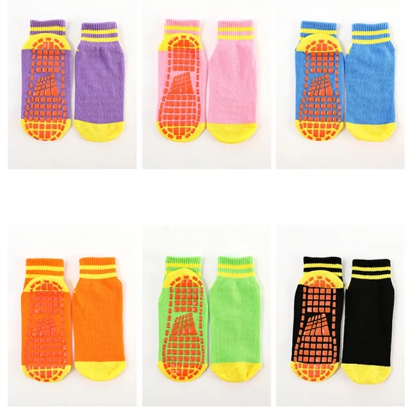 Cotton Unisex Non Slip Grip Socks for Yoga & Hospital - Cotton Unisex Non Slip Grip Socks for Yoga & Hospital - Image 4 of 5