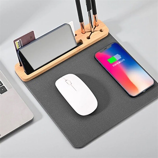 Custom Bamboo Wooden 15W Phone Wireless Charging Mouse Pad - Custom Bamboo Wooden 15W Phone Wireless Charging Mouse Pad - Image 4 of 5