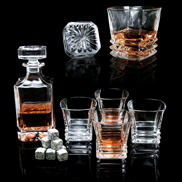 Whiskey Glasses Decanter Set - Whiskey Glasses Decanter Set - Image 2 of 4