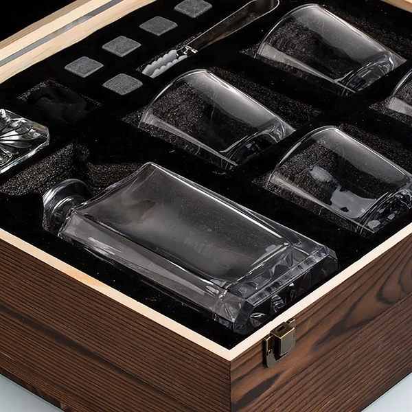 Whiskey Glasses Decanter Set - Whiskey Glasses Decanter Set - Image 3 of 4