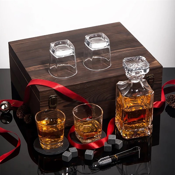 Whiskey Glasses Decanter Set - Whiskey Glasses Decanter Set - Image 4 of 4