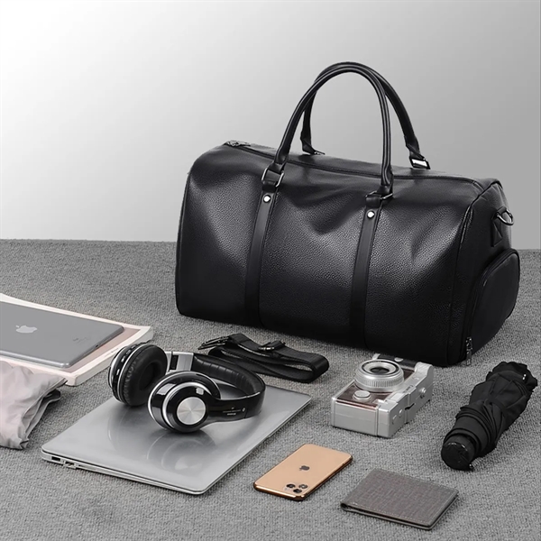 Portable Multifunctional Large Capacity Travel Fitness Bag - Portable Multifunctional Large Capacity Travel Fitness Bag - Image 4 of 5