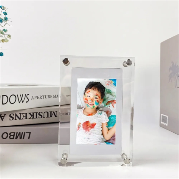 7 Inch Acrylic  Digital Photo Frame - 7 Inch Acrylic  Digital Photo Frame - Image 6 of 6