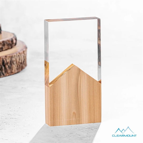 Montagnes Award