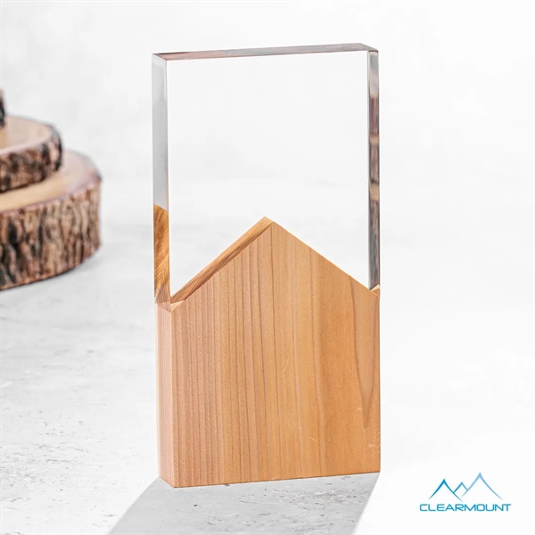 Montagnes Award