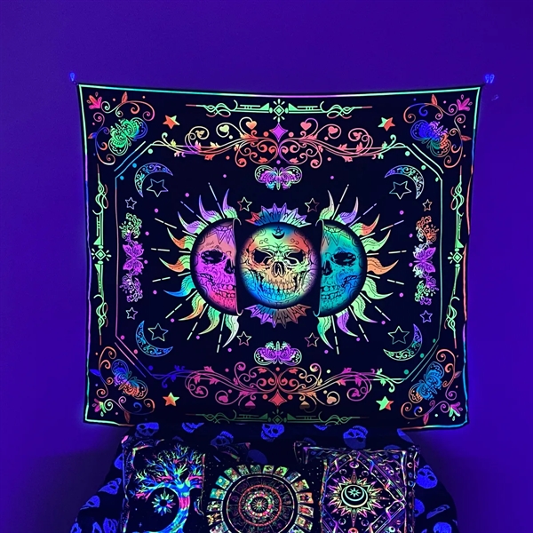Fluorescence Tapestry - Fluorescence Tapestry - Image 5 of 8