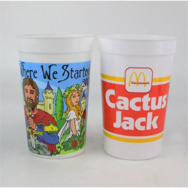 12oz Reusable Plastic Stadium Cup - 12oz Reusable Plastic Stadium Cup - Image 2 of 3