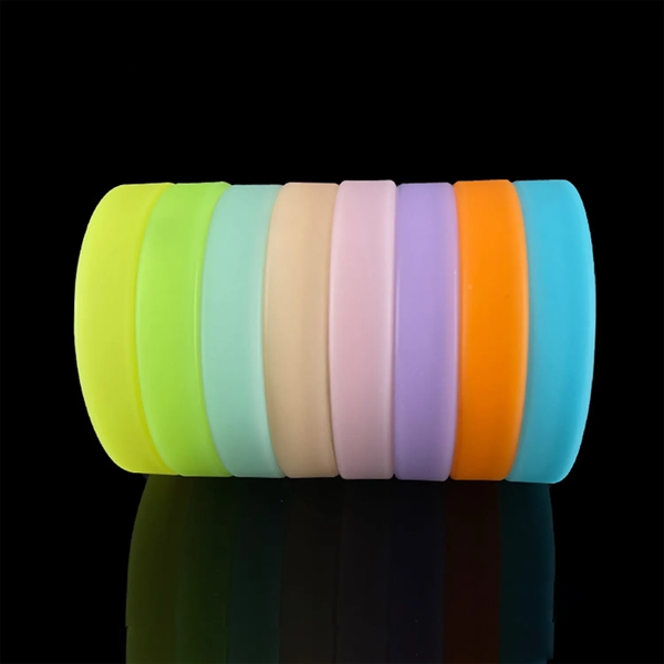 Fluorescent silicone bracelet - Fluorescent silicone bracelet - Image 2 of 2