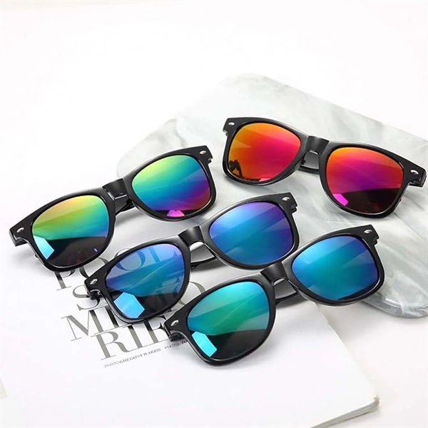 Retro Classic Sunglasses Unisex Polarized Color Mirror Lens - Retro Classic Sunglasses Unisex Polarized Color Mirror Lens - Image 4 of 4