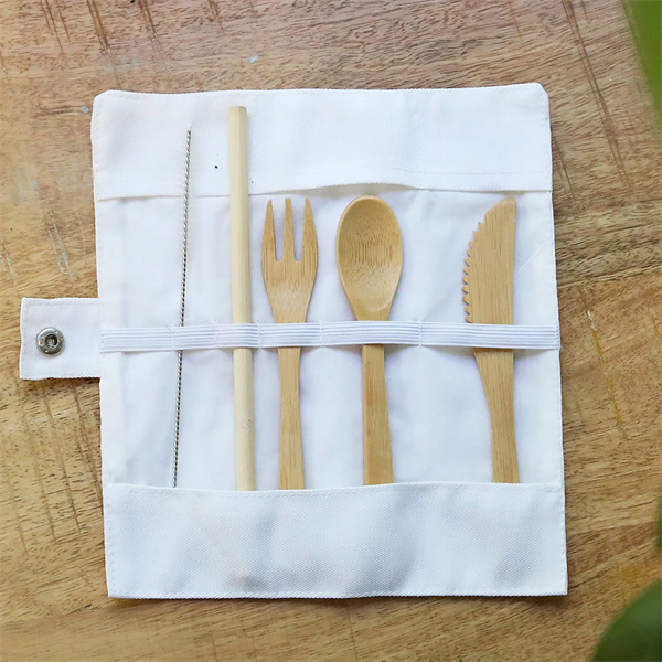 Chun Bamboo Cutlery Set in Pouch - Chun Bamboo Cutlery Set in Pouch - Image 0 of 3