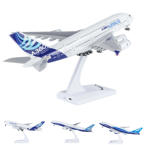 Plane Model - Plane Model - Image 0 of 5